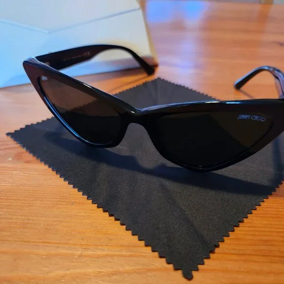 JIMMY CHOO SUNGLASSES- GORGEOUS, OLD HOLLYWOOD STYLE, BRAND  display picture 3